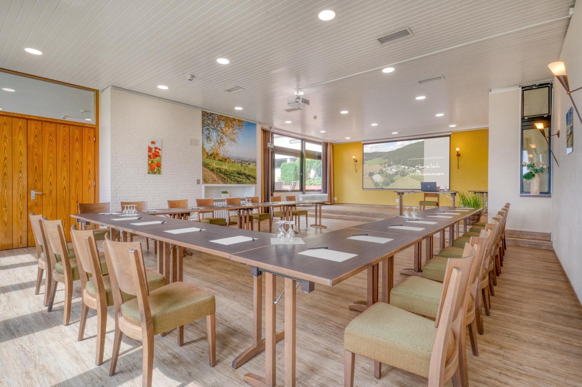 Hotel Wiehen-Therme Hullhorst Extérieur photo