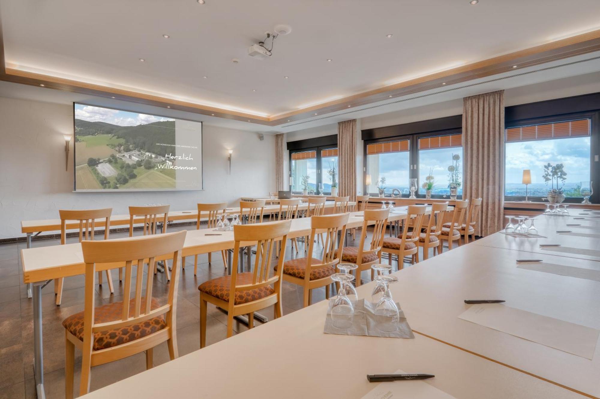 Hotel Wiehen-Therme Hullhorst Extérieur photo