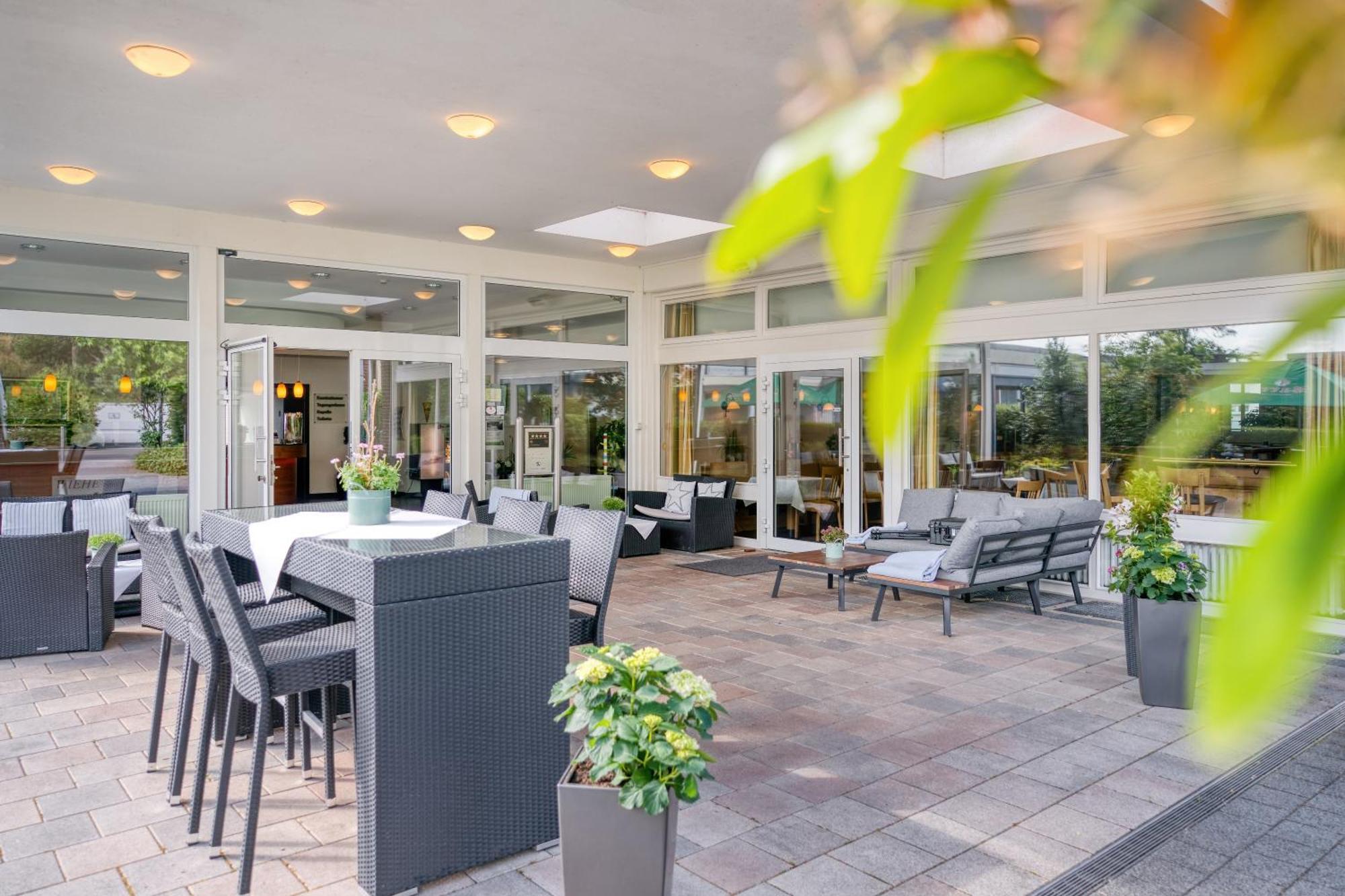 Hotel Wiehen-Therme Hullhorst Extérieur photo